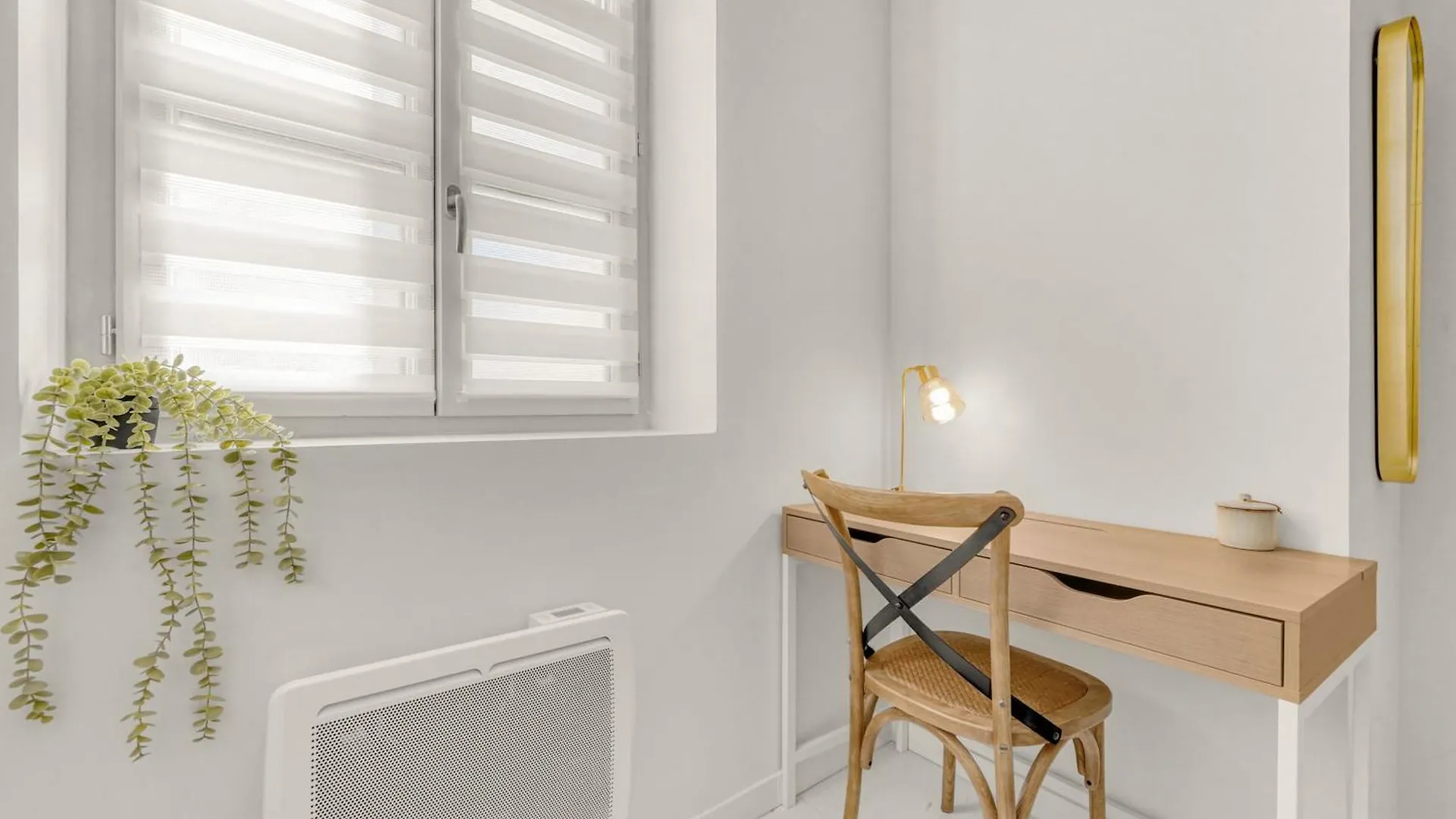 Ღ La Colonne - Confortable A 400M De La Gare Toulouse 0*,  France